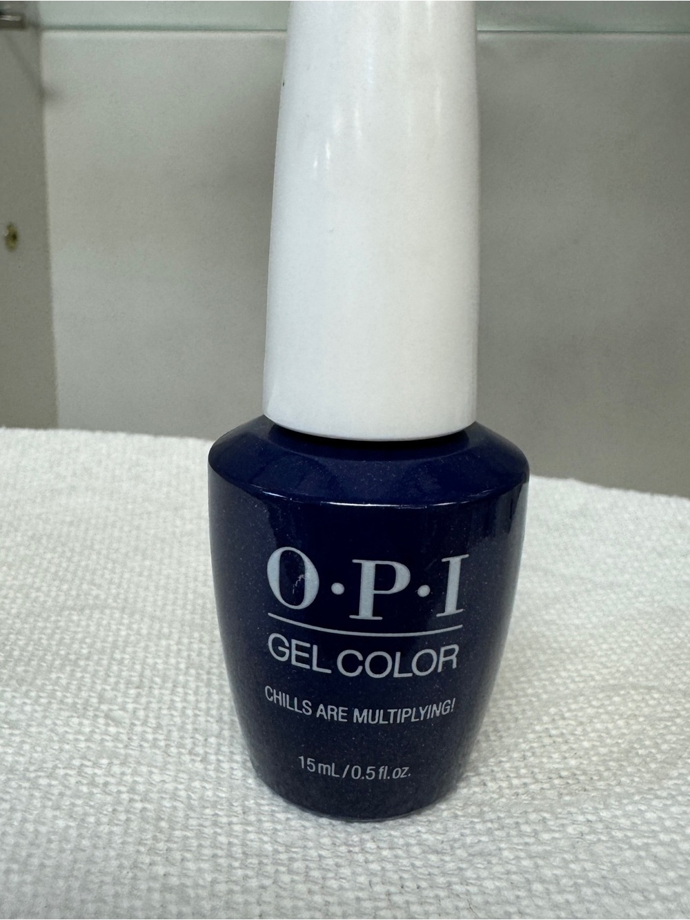 OPI Gel Color Nail Polish - G46 Chills Are Multiplying! New without box